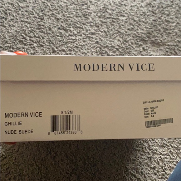 Lace up suede sandals - Picture 4 of 4